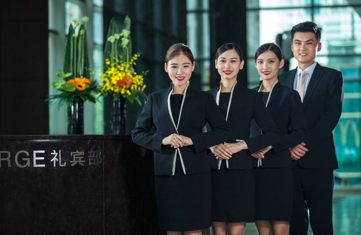 颜值高又努力的卓越礼宾司，成功举办大咖云集的高能盛典